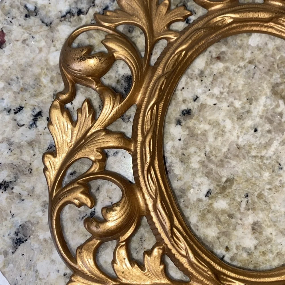 Antique Vintage 1920’s Brass Victorian Standing Easel Frame Gold Gilt Ornate